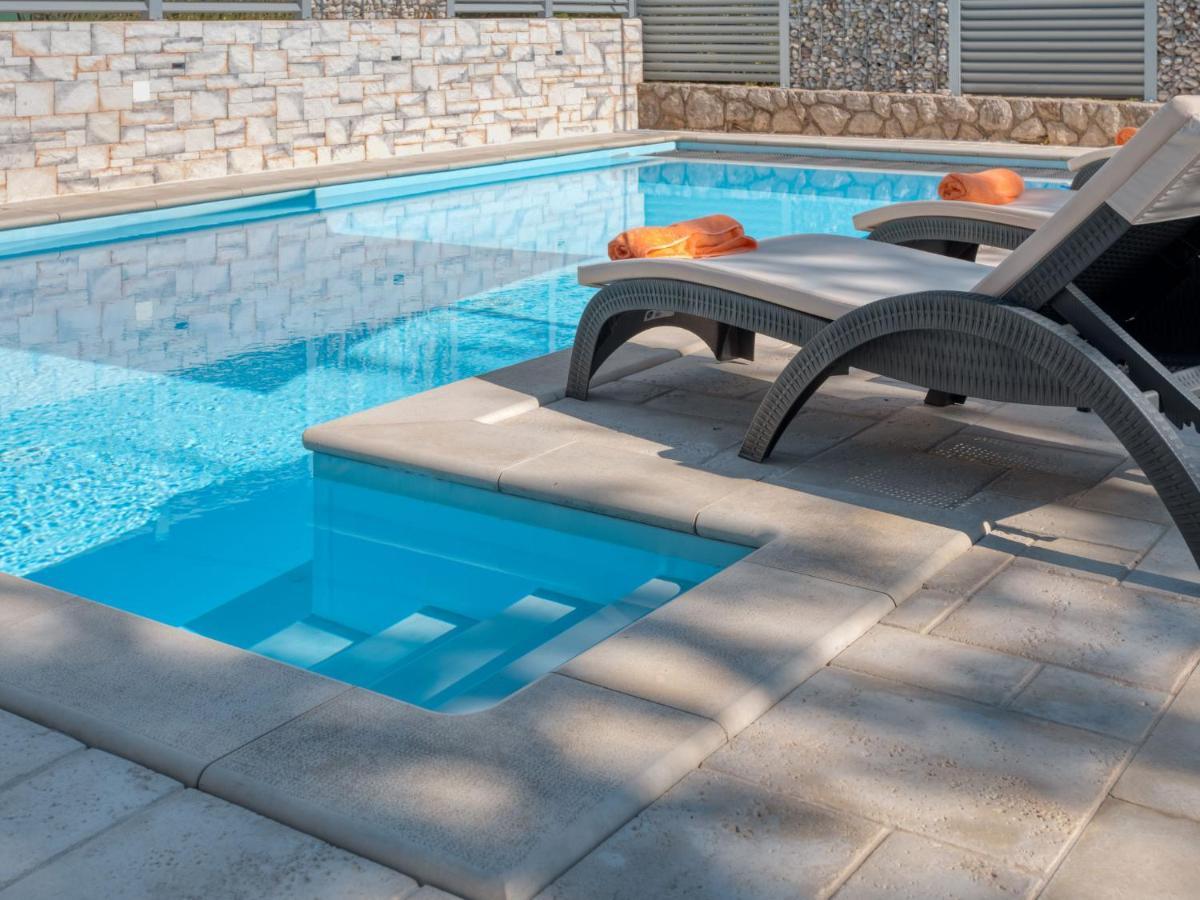 Holiday Home Lavendel - Mlk159 By Interhome Dobrinj Zewnętrze zdjęcie